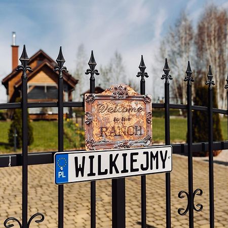 Wilkiejmy Wies Ma Wzgorzu Экстерьер фото